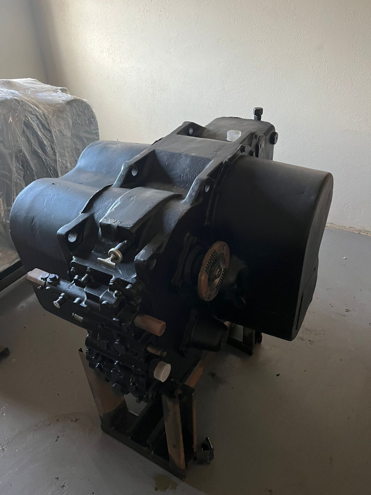 Refurbished drop box for underground LHD